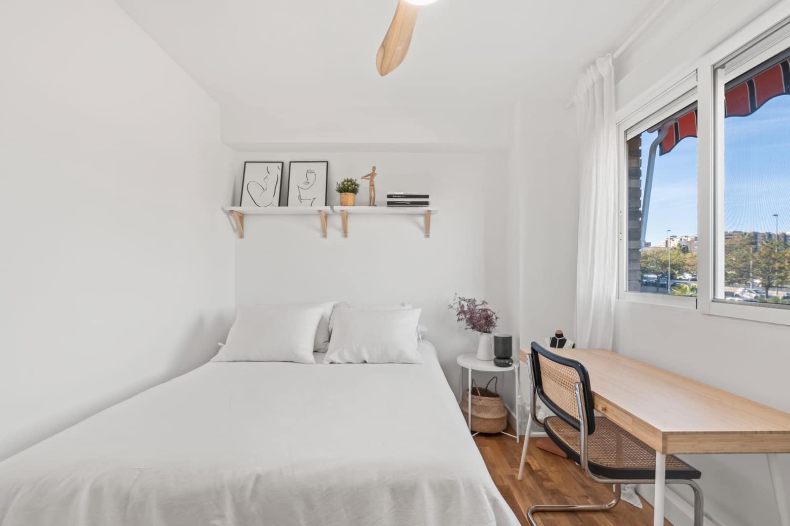 4 sovrum Lägenhet till salu i Alicante stad med pool garage - 398 000 € (Ref: 9388230)