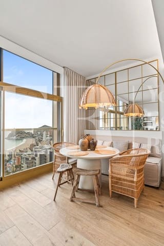 2 soveværelse Lejlighed til salg i Babel, Alicante by med swimmingpool garage - € 780.000 (Ref: 9435007)