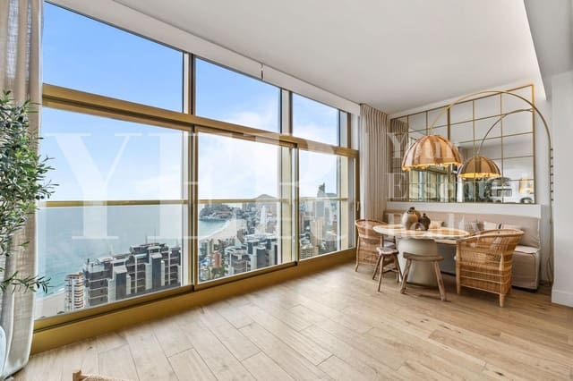 2 soveværelse Lejlighed til salg i Playa Poniente, Benidorm med swimmingpool garage - € 780.000 (Ref: 9435007)