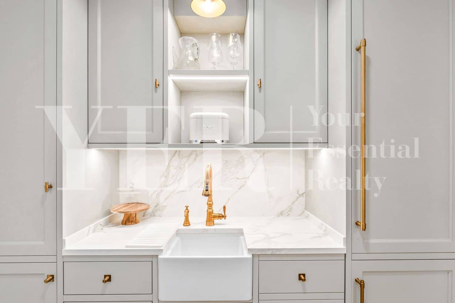 2 soveværelse Lejlighed til salg i Benidorm med swimmingpool garage - € 780.000 (Ref: 9435007)