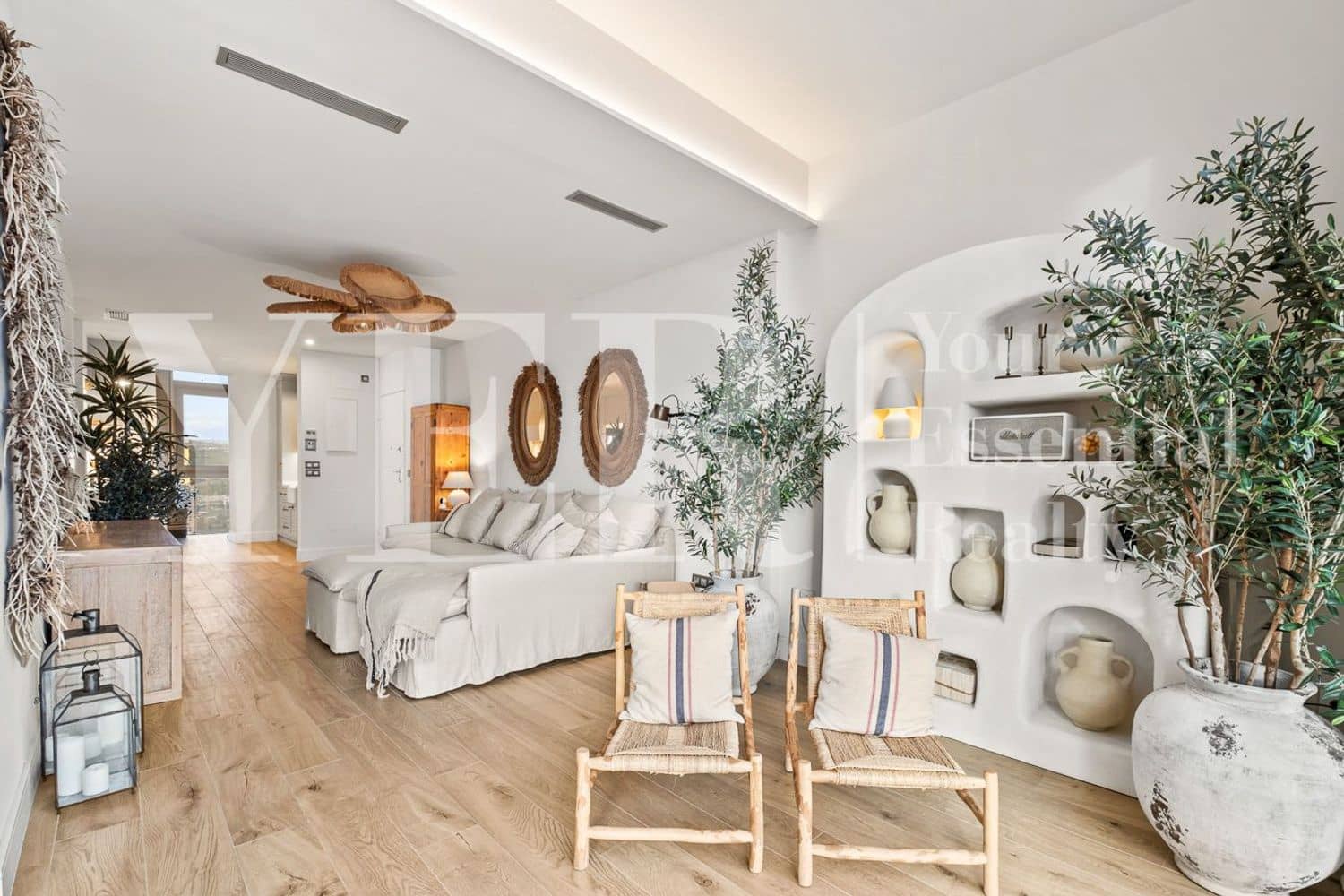 2 soveværelse Lejlighed til salg i Benidorm med swimmingpool garage - € 780.000 (Ref: 9435007)