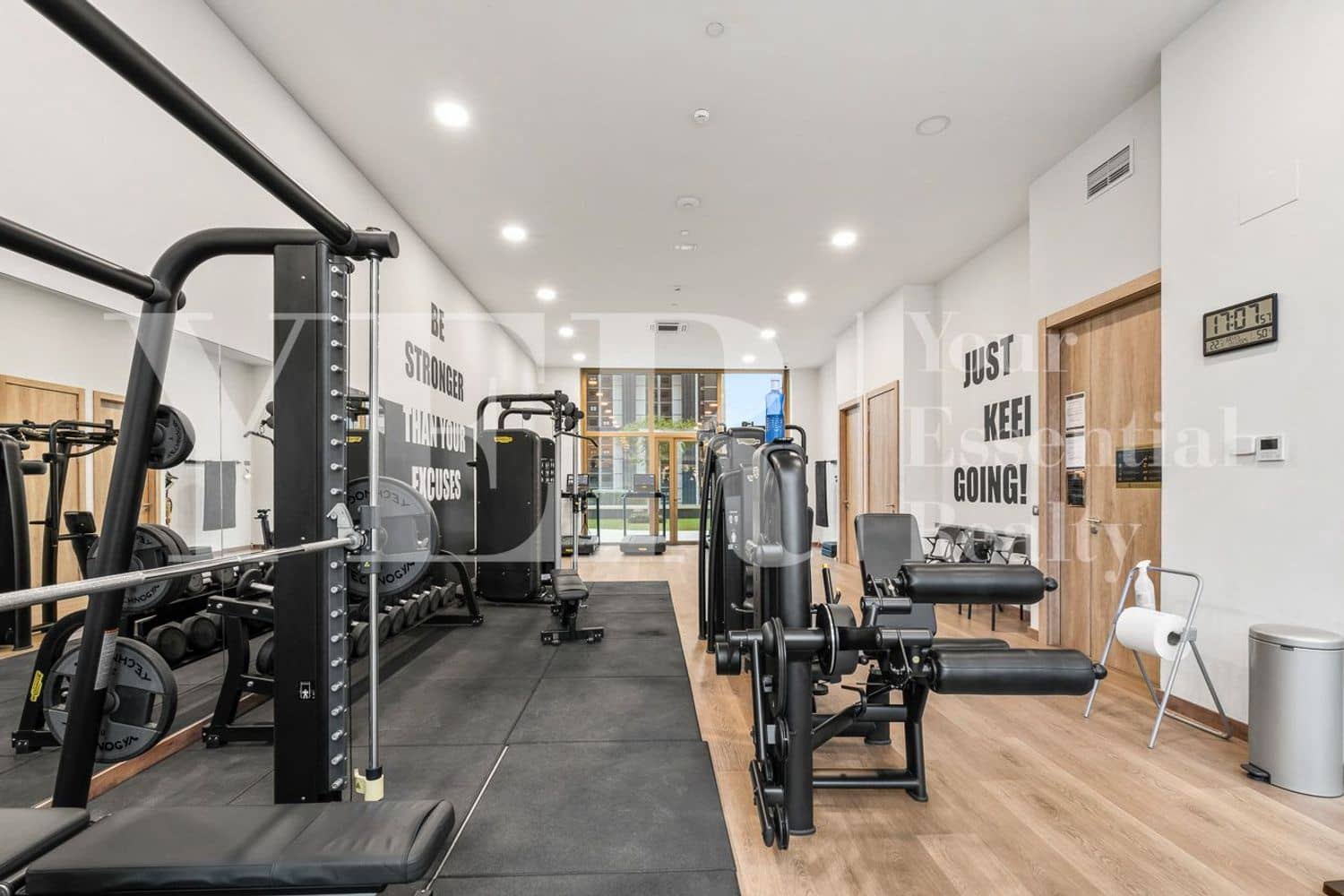 2 soveværelse Lejlighed til salg i Benidorm med swimmingpool garage - € 780.000 (Ref: 9435007)