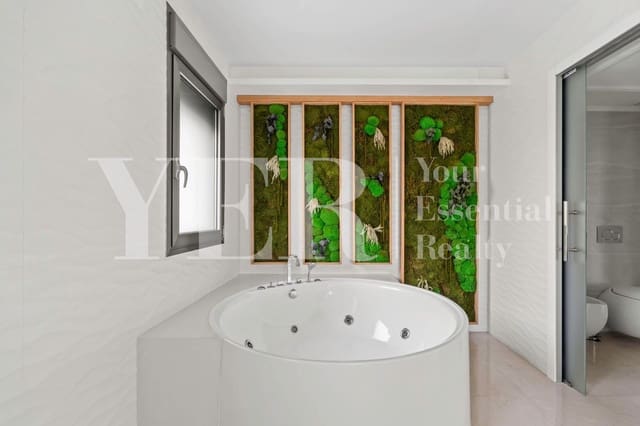 4 camera da letto Villa in vendita in Altea con piscina garage - 2.150.000 € (Rif: 9562562)