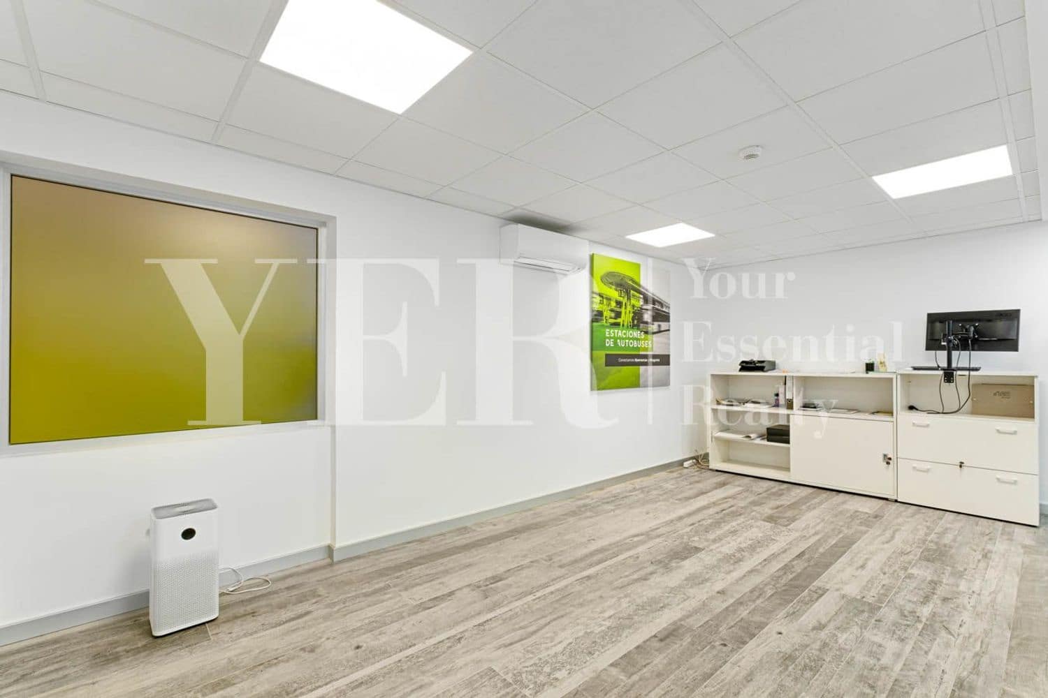 Erhverv til leje i Alicante by - € 3.200 (Ref: 9562565)