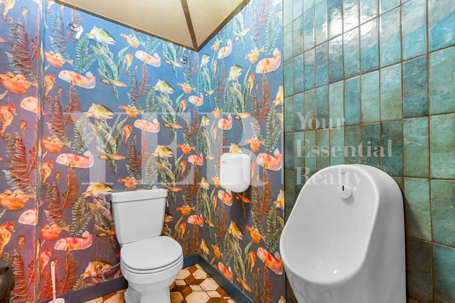 Commercieel te koop in Alicante stad - € 1.650.000 (Ref: 9562566)