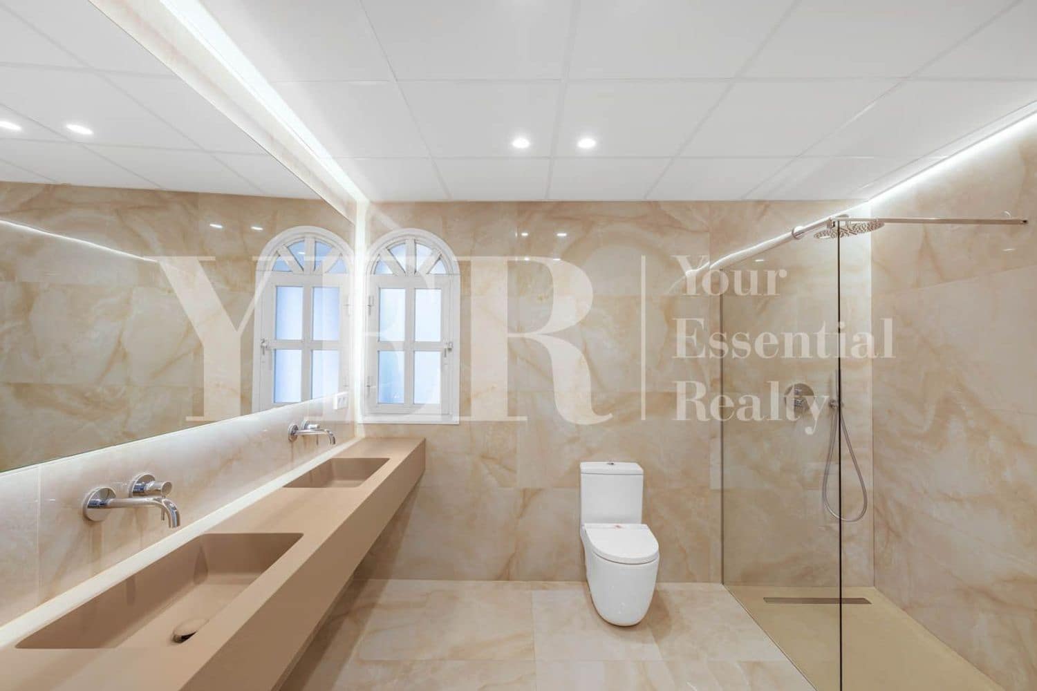 6 sypialnia Willa na sprzedaż w Miasto Alicante / Alacant z basenem garażem - 8 000 000 € (Ref: 9562567)