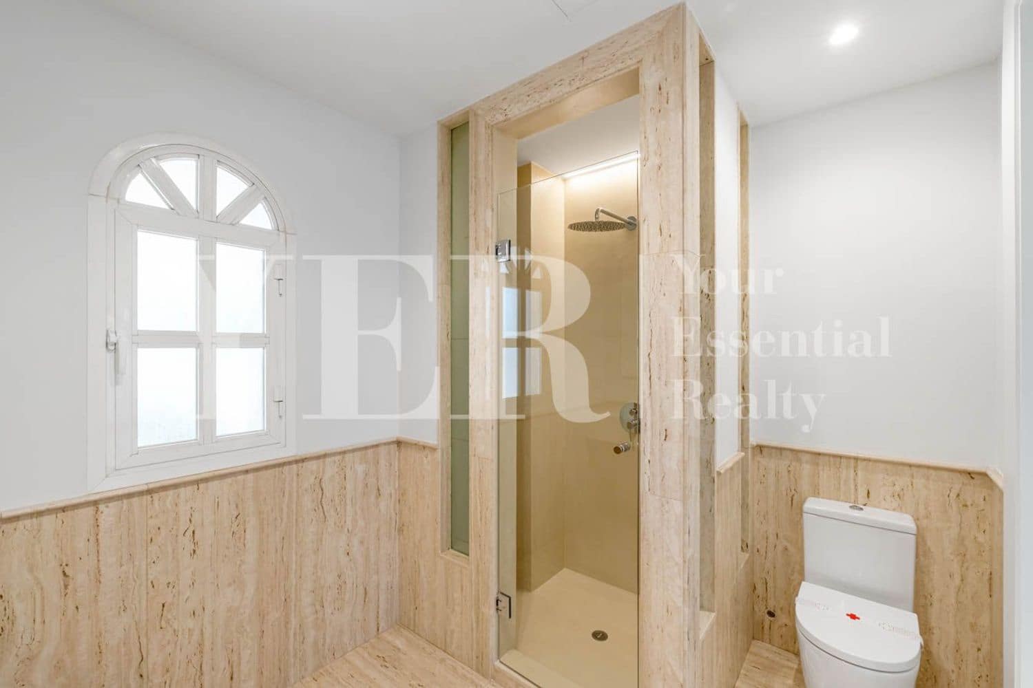 6 sypialnia Willa na sprzedaż w Miasto Alicante / Alacant z basenem garażem - 8 000 000 € (Ref: 9562567)