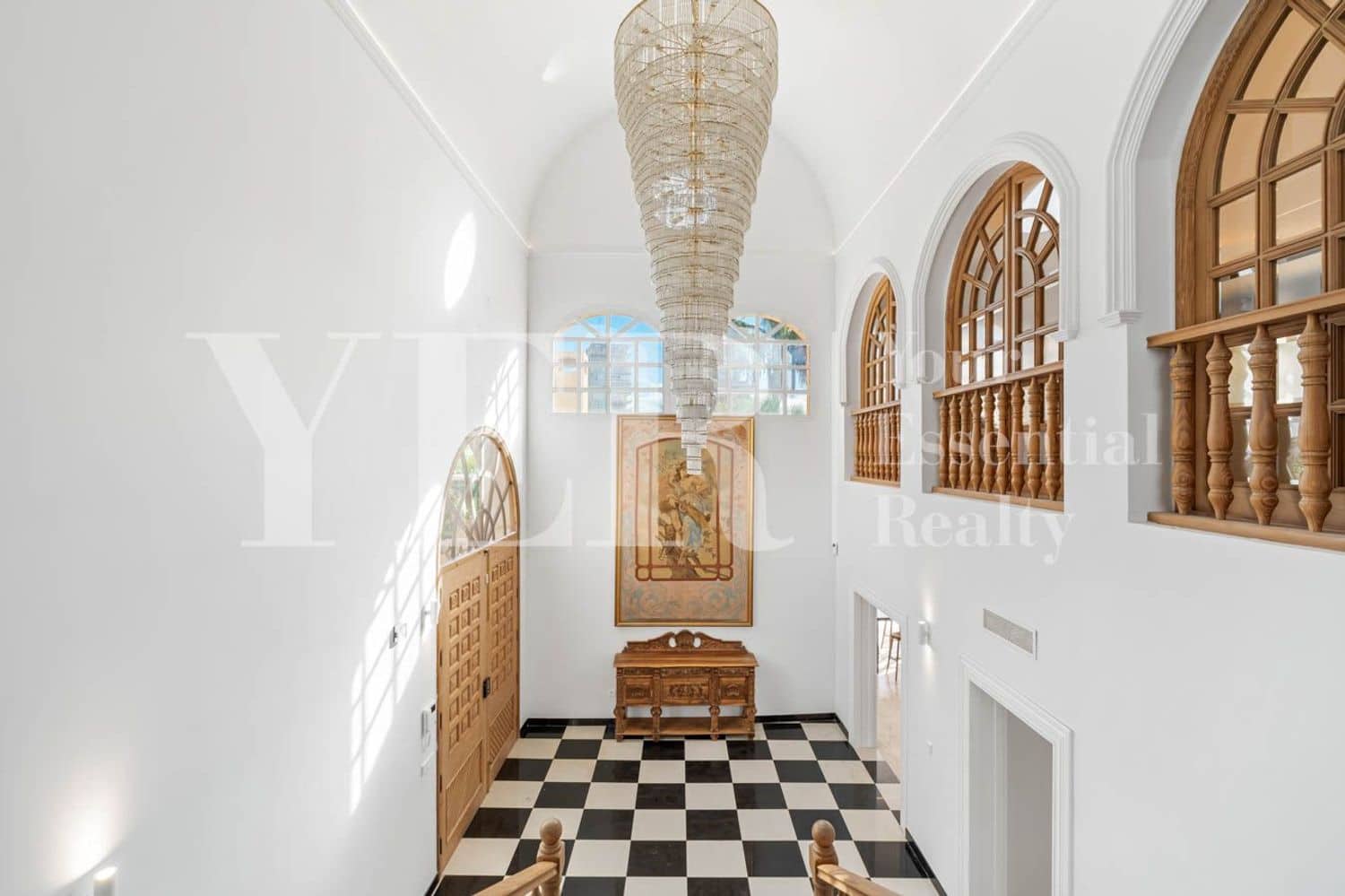 6 sypialnia Willa na sprzedaż w Miasto Alicante / Alacant z basenem garażem - 8 000 000 € (Ref: 9562567)