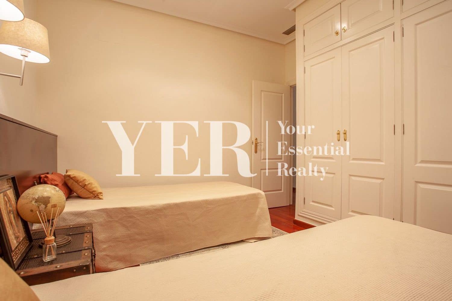 4 soverom Leilighet til salgs i Alicante by med garasje - € 565 000 (Ref: 9562568)