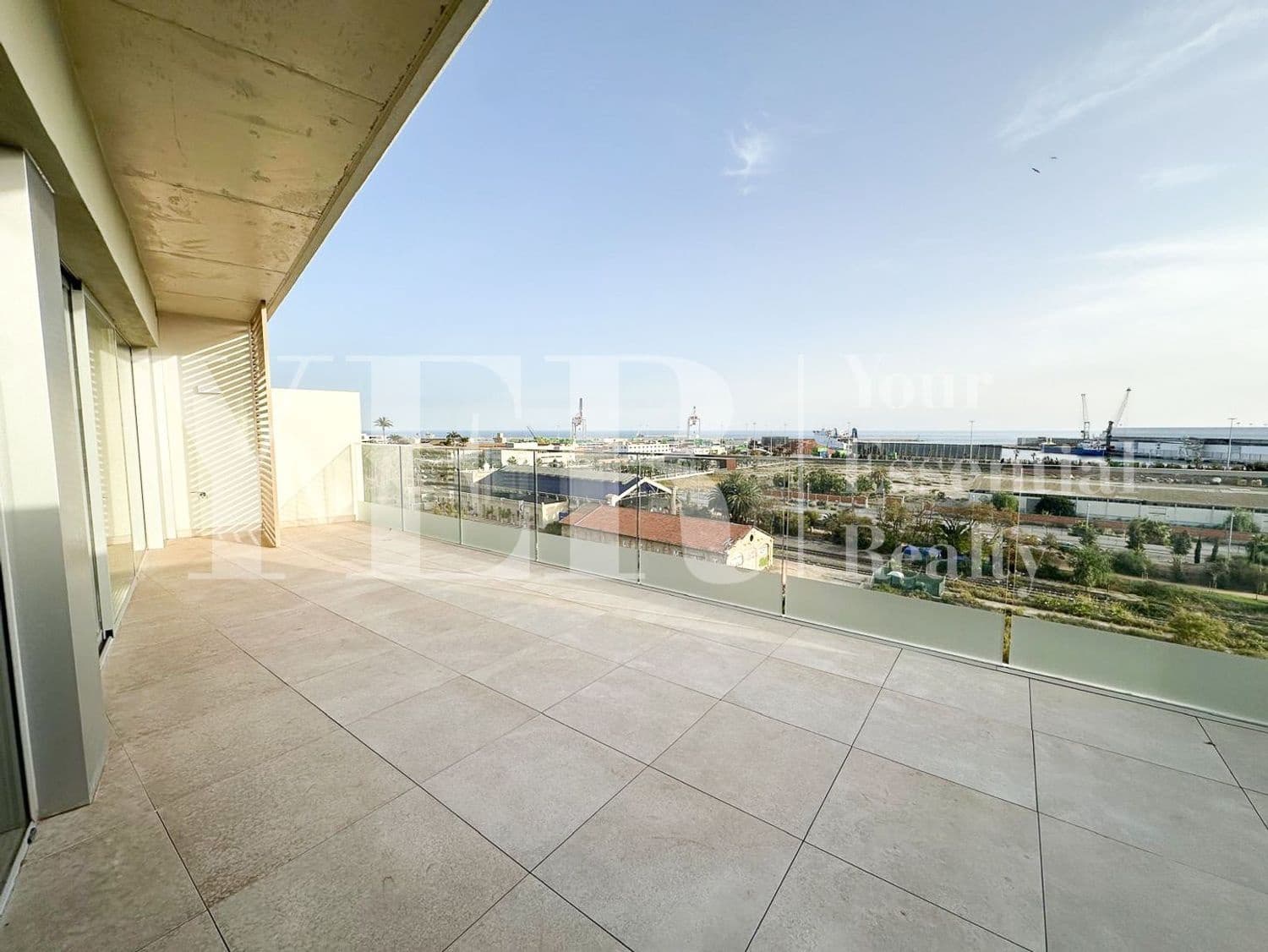 3 soveværelse Lejlighed til salg i Alicante by med swimmingpool garage - € 650.000 (Ref: 9562570)