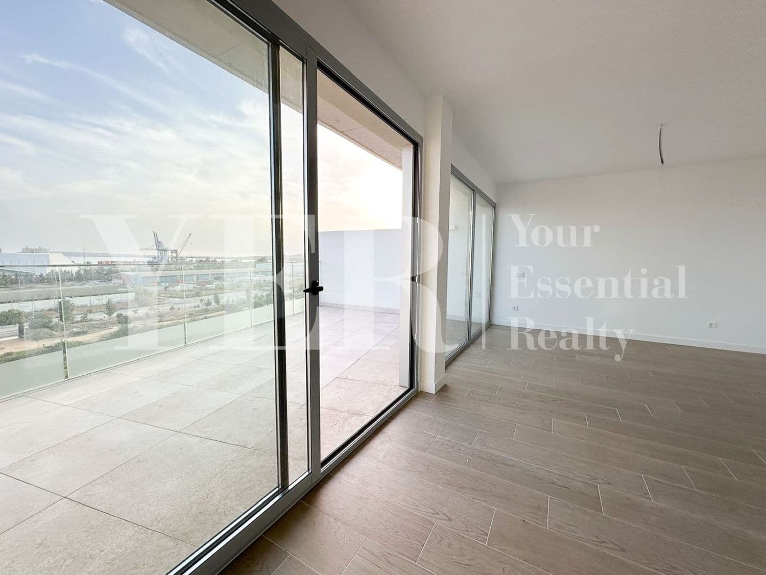 3 soveværelse Lejlighed til salg i Alicante by med swimmingpool garage - € 650.000 (Ref: 9562570)