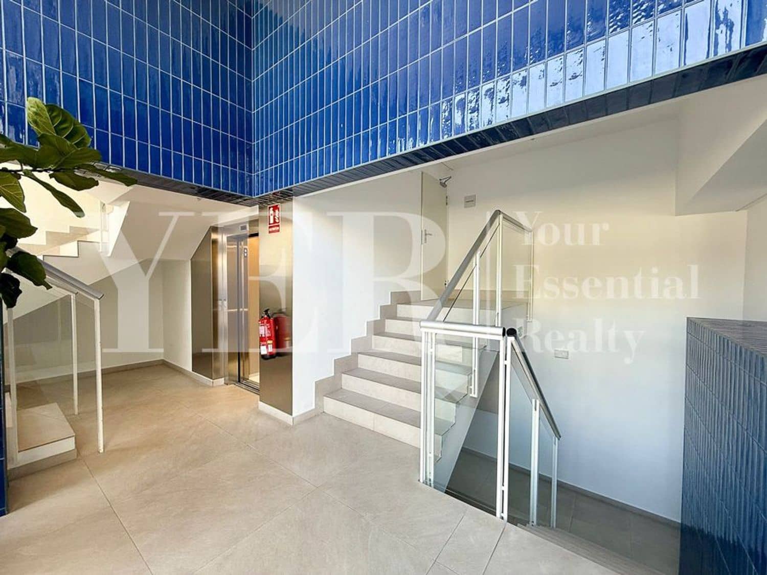 3 soveværelse Lejlighed til salg i Alicante by med swimmingpool garage - € 650.000 (Ref: 9562570)