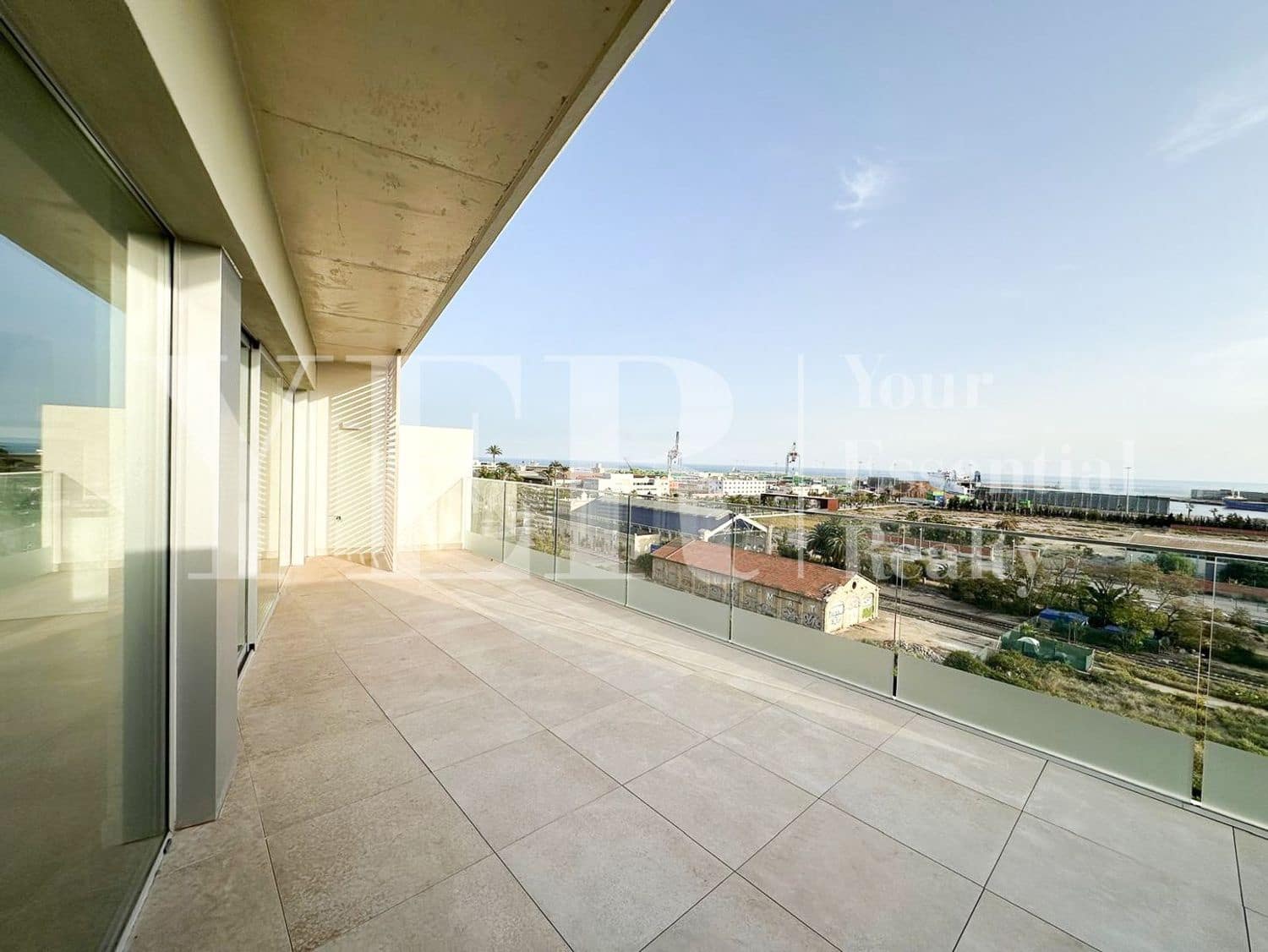 3 soveværelse Lejlighed til salg i Alicante by med swimmingpool garage - € 650.000 (Ref: 9562570)