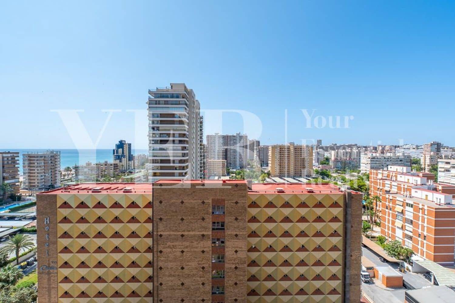 3 chambre Appartement à vendre à Playa de San Juan avec garage - 395 000 € (Ref: 9562572)