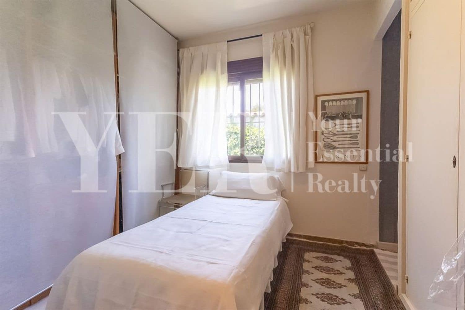 6 makuuhuone Huvila myytävänä paikassa La Nucia mukana uima-altaan 
autotalli - 840 000 € (Ref: 9562573)