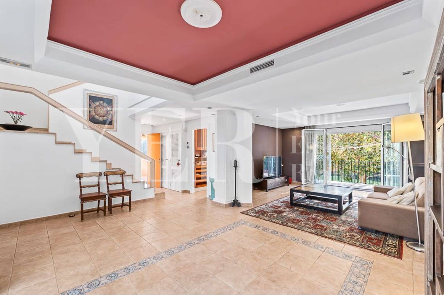 5 sypialnia Willa na sprzedaż w Miasto Alicante / Alacant z basenem garażem - 1 150 000 € (Ref: 9562575)