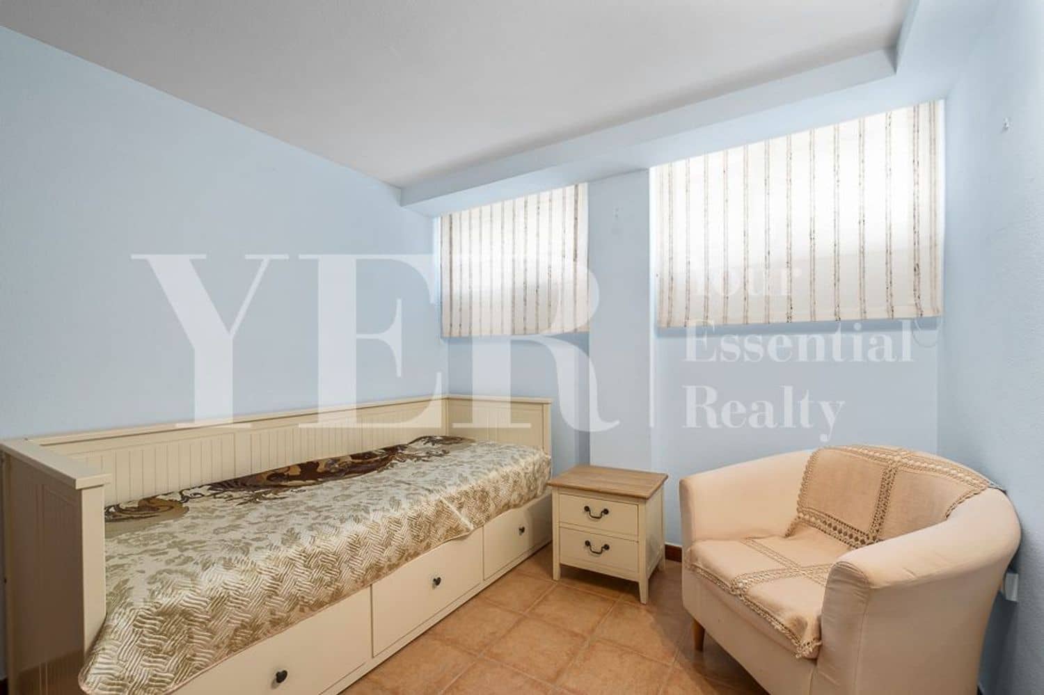 5 sypialnia Willa na sprzedaż w Miasto Alicante / Alacant z basenem garażem - 1 150 000 € (Ref: 9562575)