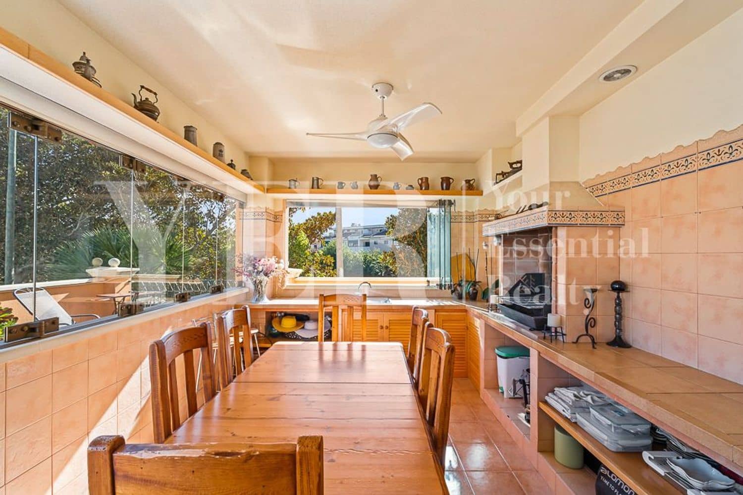 5 sypialnia Willa na sprzedaż w Miasto Alicante / Alacant z basenem garażem - 1 150 000 € (Ref: 9562575)