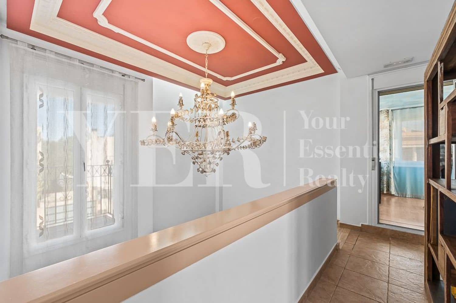 5 sypialnia Willa na sprzedaż w Miasto Alicante / Alacant z basenem garażem - 1 150 000 € (Ref: 9562575)