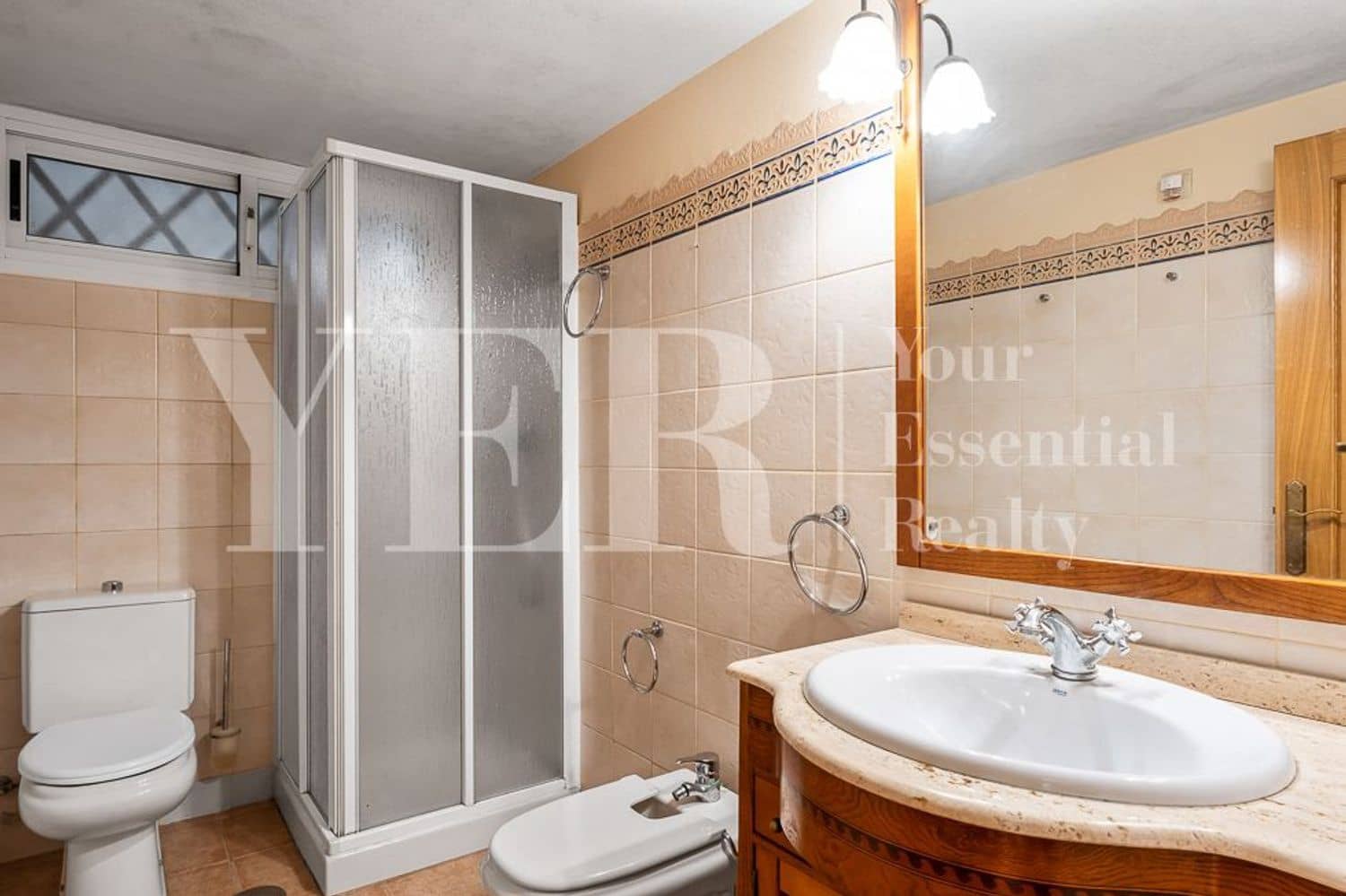 5 sypialnia Willa na sprzedaż w Miasto Alicante / Alacant z basenem garażem - 1 150 000 € (Ref: 9562575)