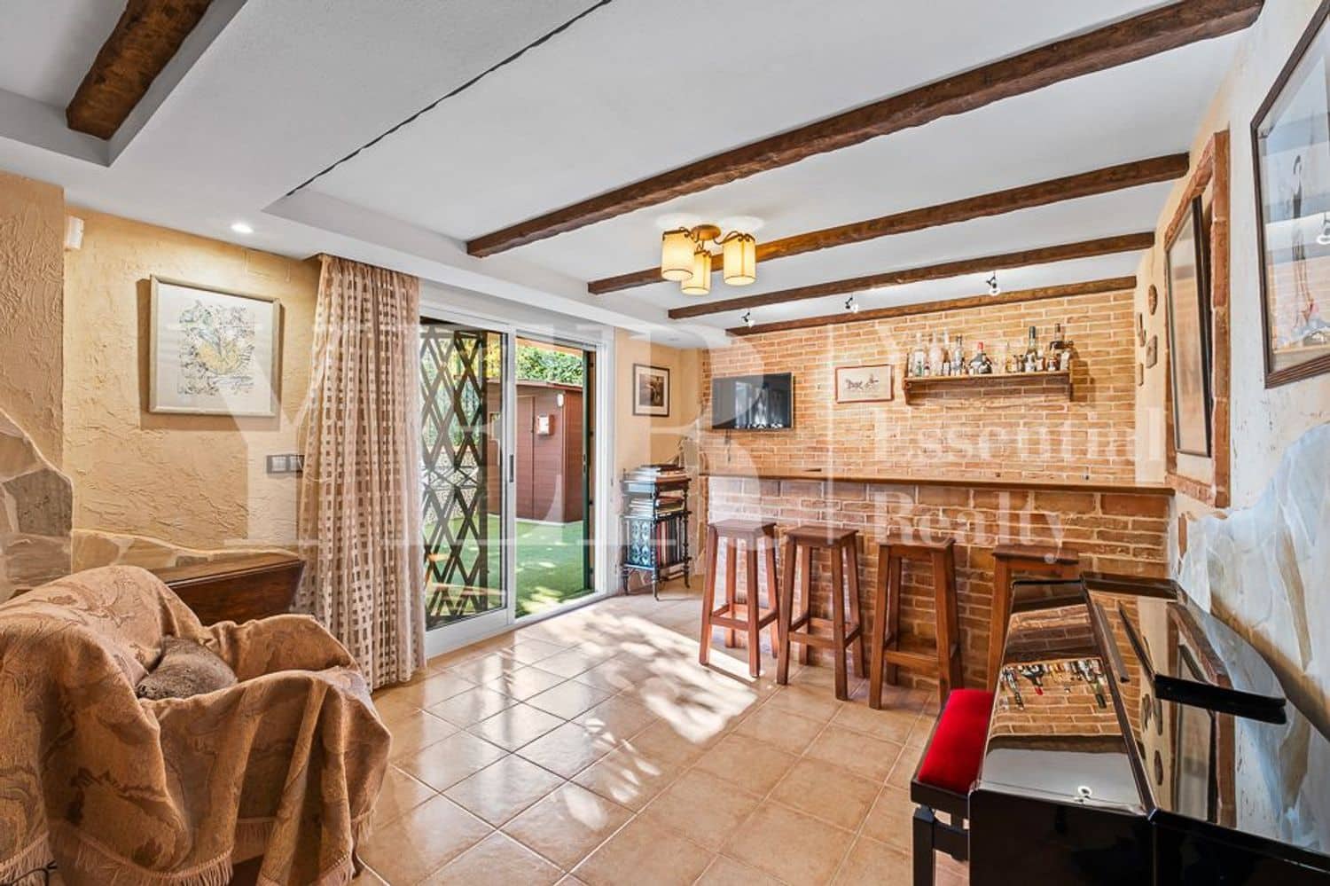 5 sypialnia Willa na sprzedaż w Miasto Alicante / Alacant z basenem garażem - 1 150 000 € (Ref: 9562575)