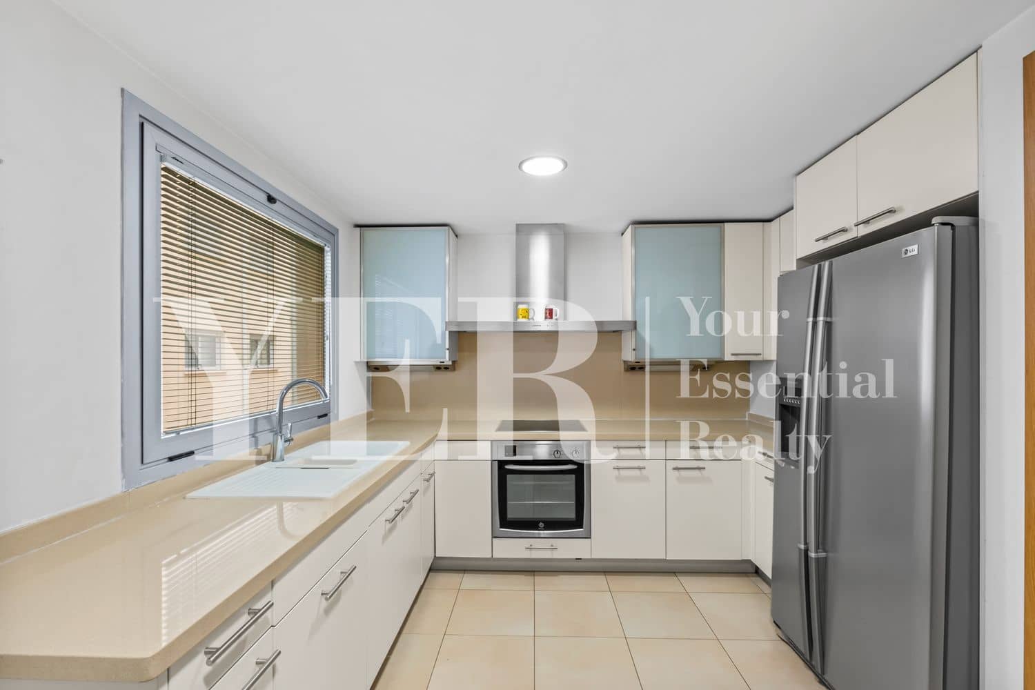 4 slaapkamer Appartement te koop in Alicante stad met garage - € 594.000 (Ref: 9562577)