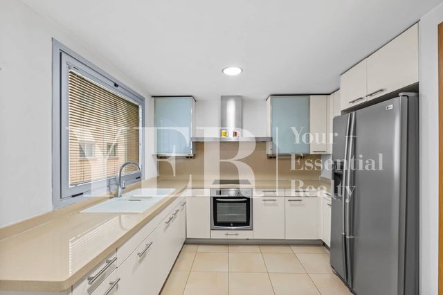 4 Zimmer Apartment zu verkaufen in Benalúa, Alicante / Alacant Stadt mit Garage - 592.000 € (Ref: 9562577)