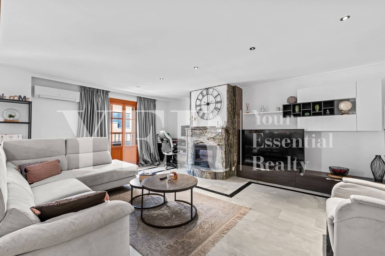 3 makuuhuone Huoneisto myytävänä paikassa Alicante kaupunki mukana 
autotalli - 660 000 € (Ref: 9604489)