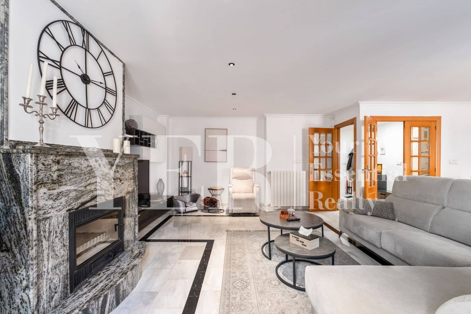 3 makuuhuone Huoneisto myytävänä paikassa Alicante kaupunki mukana 
autotalli - 660 000 € (Ref: 9604489)