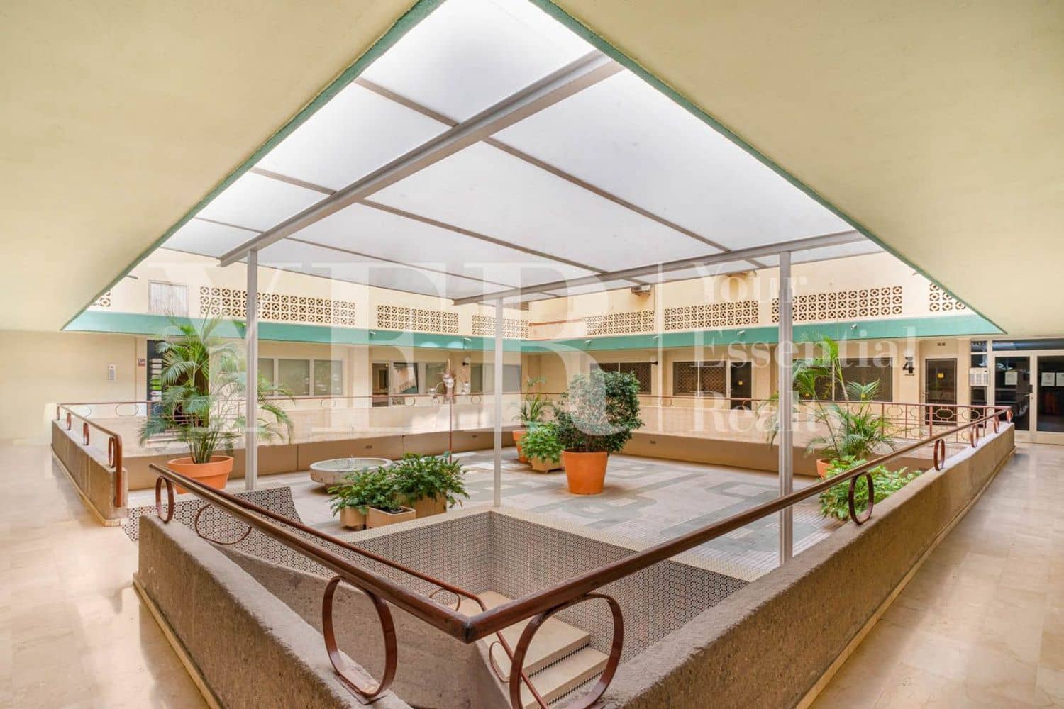 Kaupallinen vuokrattavana paikassa Alicante kaupunki - 1 500 € (Ref: 9643765)