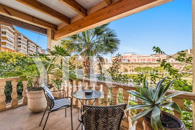 8 makuuhuone Hotelli myytävänä paikassa Pla de Bon Repos, Alicante kaupunki mukana 
autotalli - 1 800 000 € (Ref: 9694713)