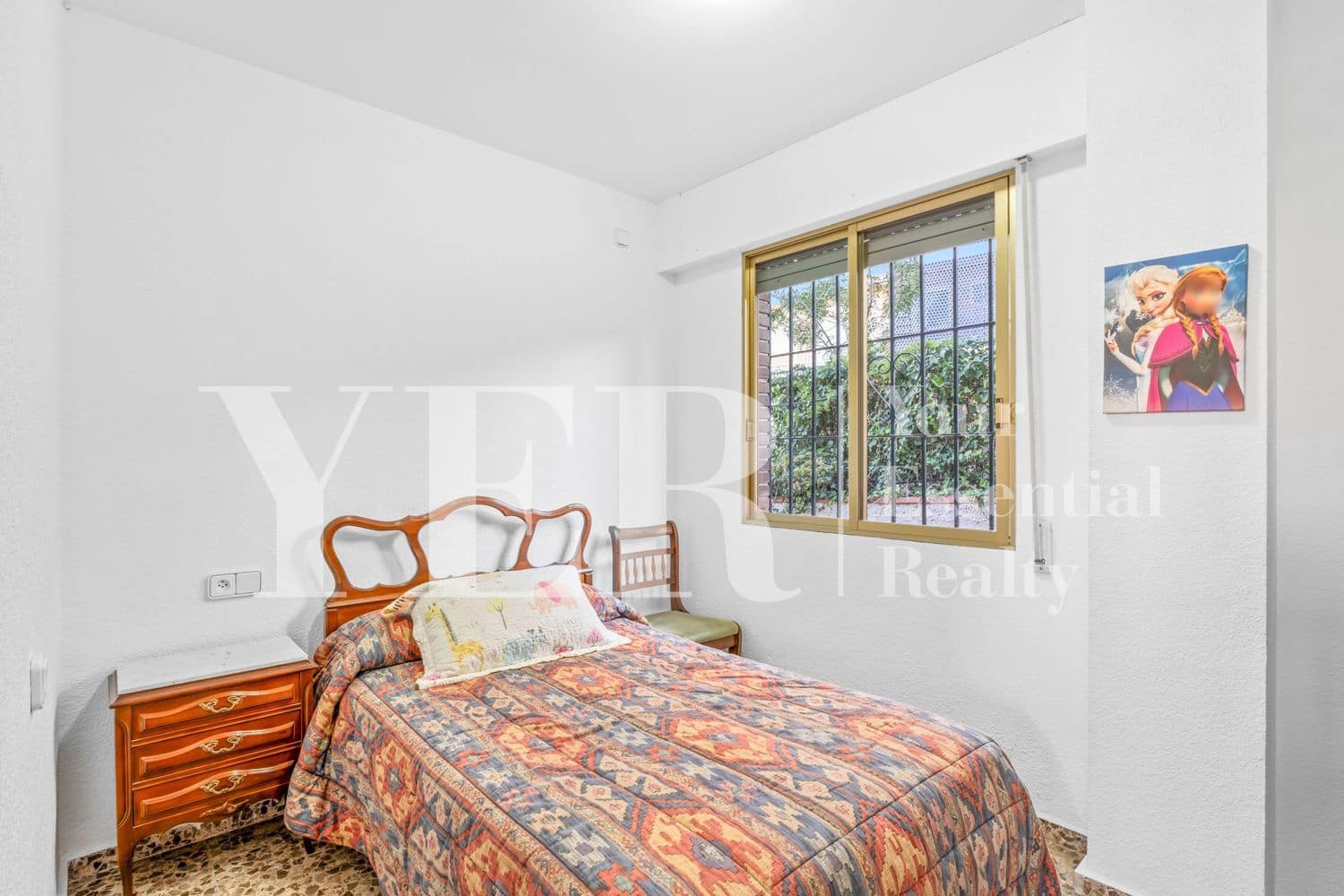 8 makuuhuone Hotelli myytävänä paikassa Alicante kaupunki mukana 
autotalli - 1 800 000 € (Ref: 9694713)