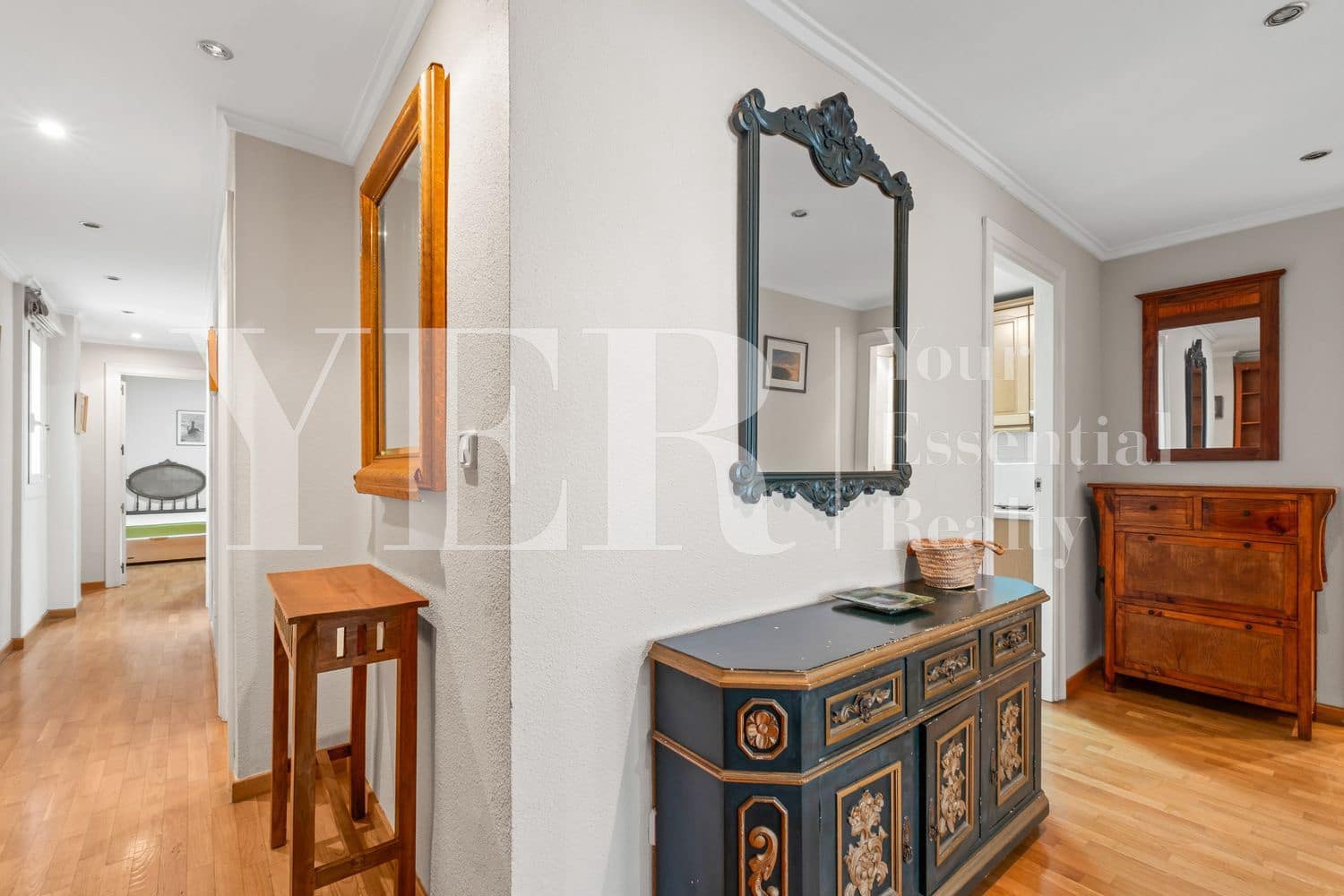 3 bedroom Apartment for sale in Alicante / Alacant city with garage - € 430,000 (Ref: 9721091)