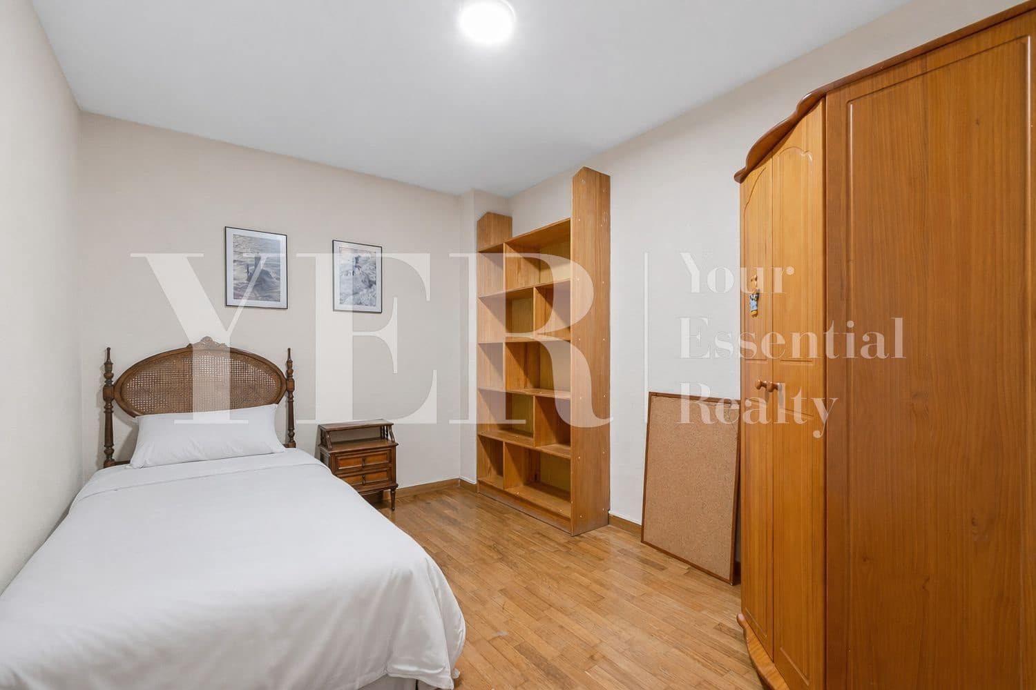 3 bedroom Apartment for sale in Alicante / Alacant city with garage - € 430,000 (Ref: 9721091)