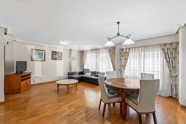 3 soverom Leilighet til salgs i Ensanche - Diputacion, Alicante by med garasje - € 430 000 (Ref: 9721091)