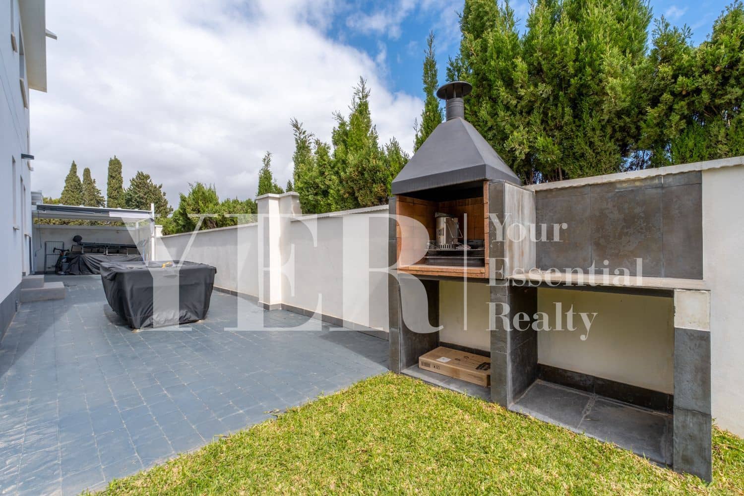 5 soveværelse Villa til salg i San Juan de Alicante / Sant Joan d'Alacant med swimmingpool garage - € 1.190.000 (Ref: 9777529)