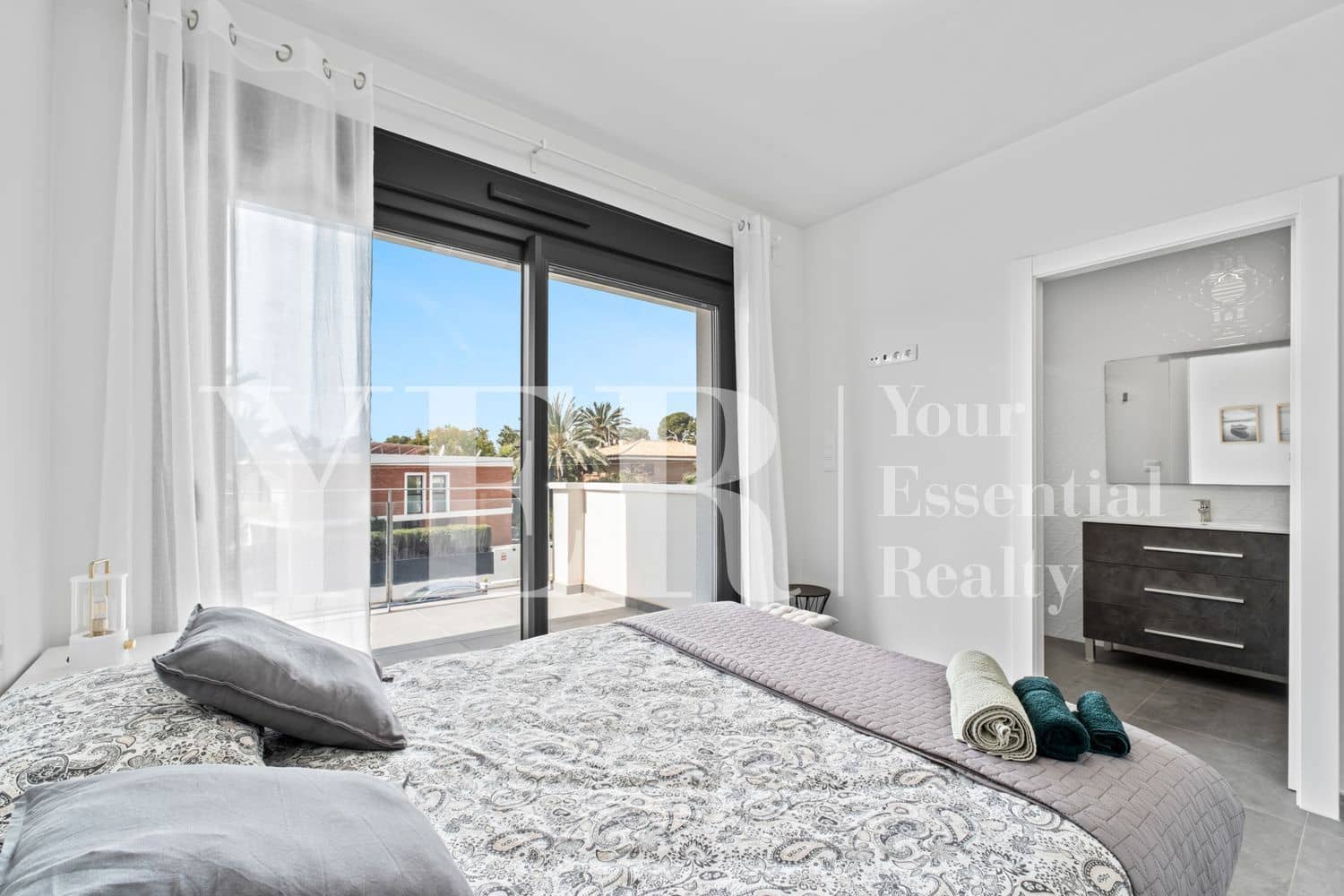 5 soveværelse Villa til salg i San Juan de Alicante / Sant Joan d'Alacant med swimmingpool garage - € 1.190.000 (Ref: 9777529)