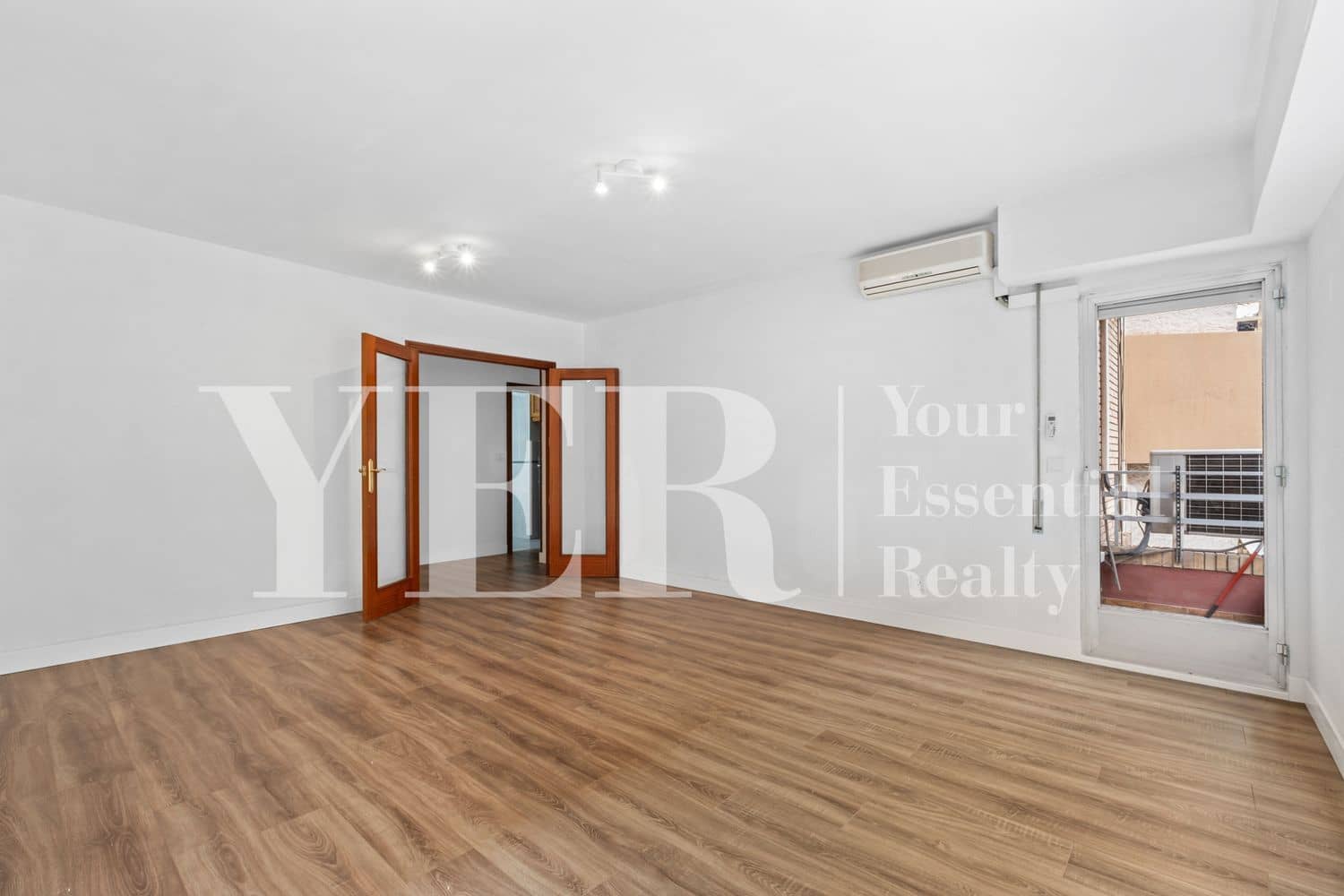 3 Zimmer Apartment zu vermieten in Alicante / Alacant Stadt mit Garage - 1.500 € (Ref: 9833254)