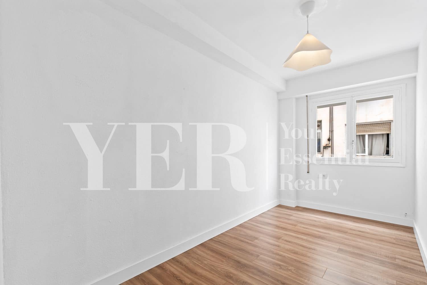 3 Zimmer Apartment zu vermieten in Alicante / Alacant Stadt mit Garage - 1.500 € (Ref: 9833254)