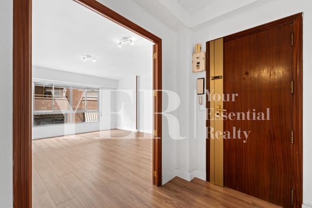 3 Zimmer Apartment zu vermieten in Ensanche - Diputacion, Alicante / Alacant Stadt mit Garage - 1.500 € (Ref: 9833254)