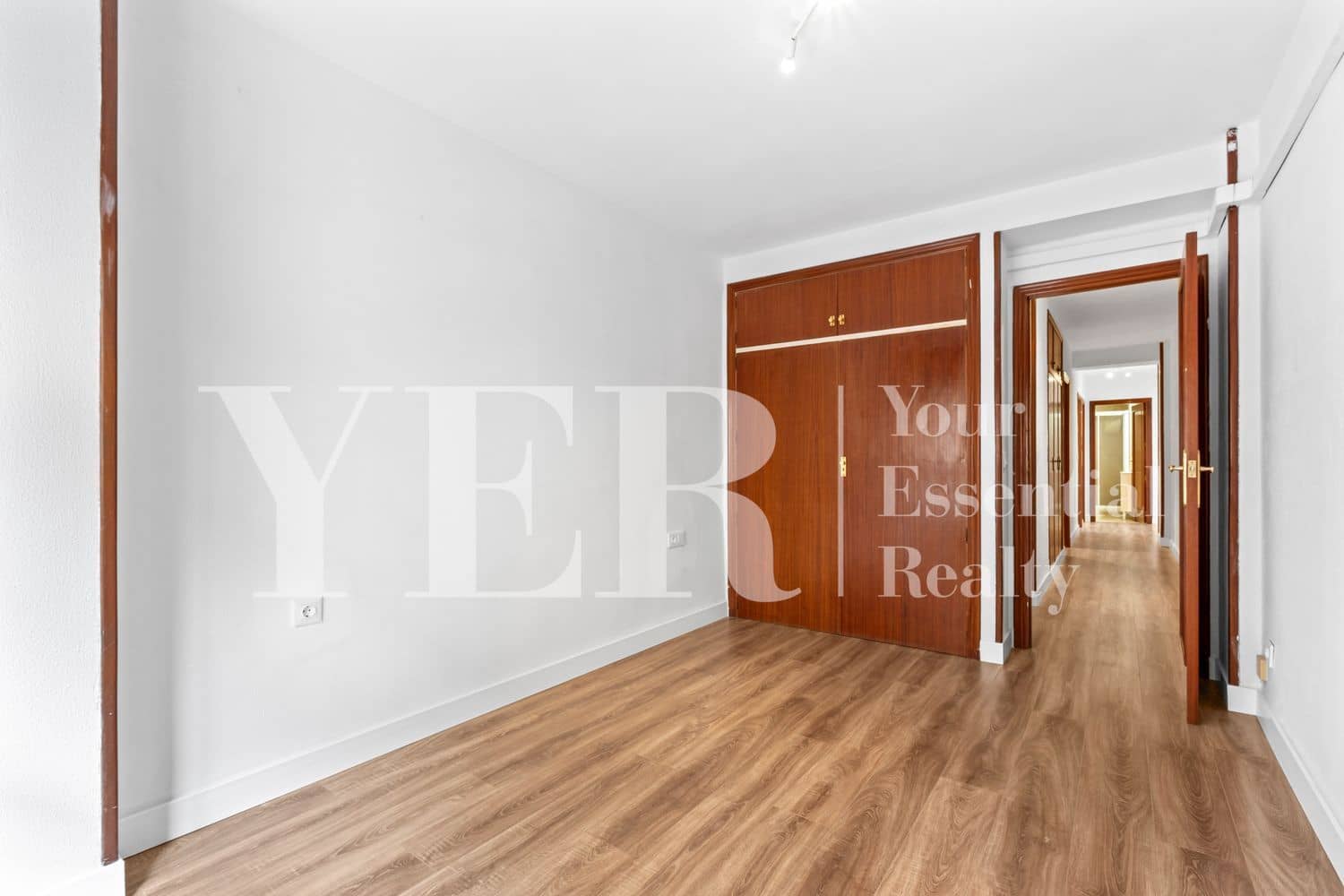 3 Zimmer Apartment zu vermieten in Alicante / Alacant Stadt mit Garage - 1.500 € (Ref: 9833254)