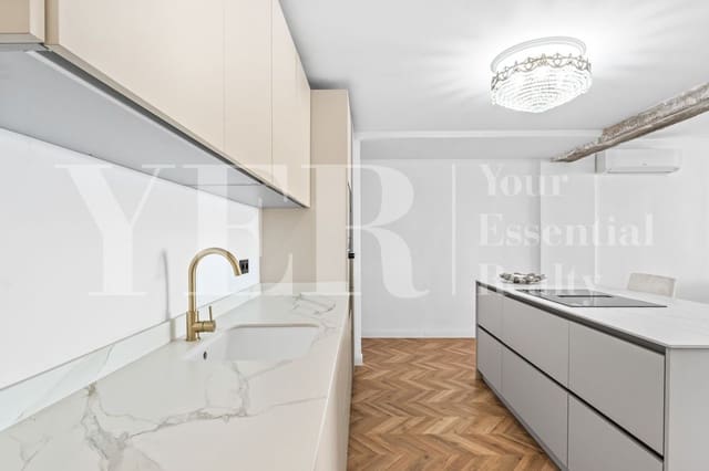 4 makuuhuone Huoneisto myytävänä paikassa Raval Roig - Virgen del Socorro, Alicante kaupunki mukana 
autotalli - 695 000 € (Ref: 9915192)
