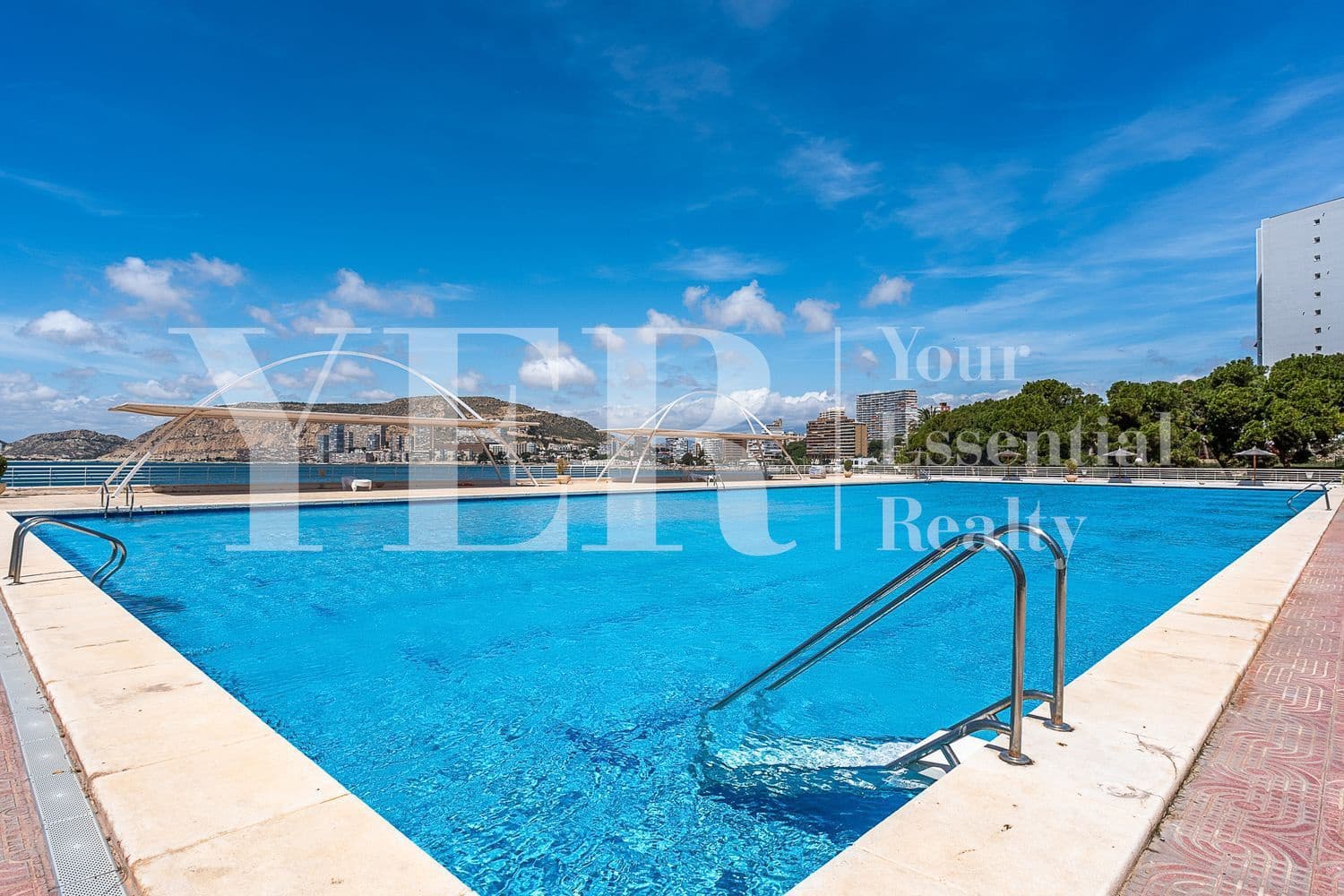 4 camera da letto Appartamento in vendita in Cabo de las Huertas con piscina garage - 620.000 € (Rif: 9915193)