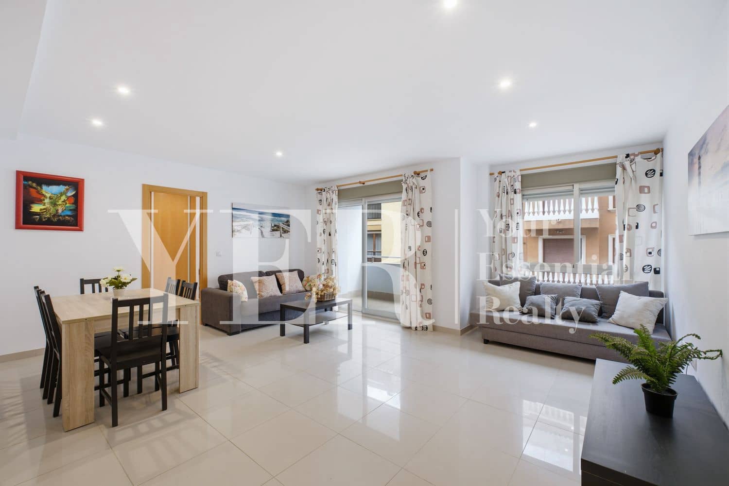 Apartamento de 3 habitaciones en El Campello en venta con piscina garaje - 435.000 € (Ref: 9915195)