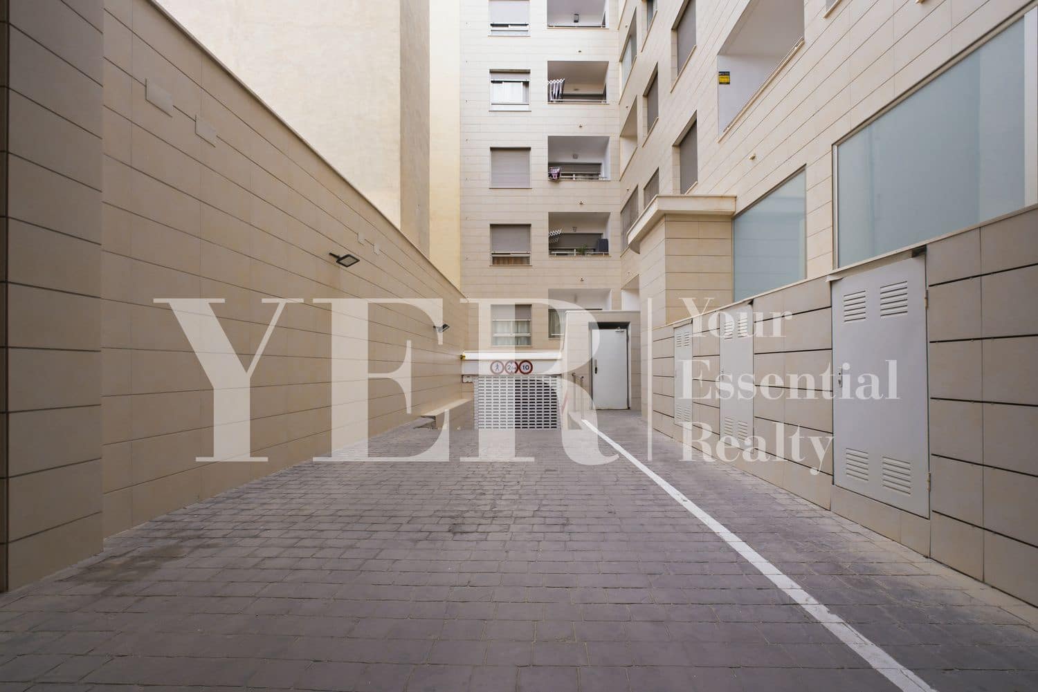 Apartamento de 3 habitaciones en El Campello en venta con piscina garaje - 435.000 € (Ref: 9915195)