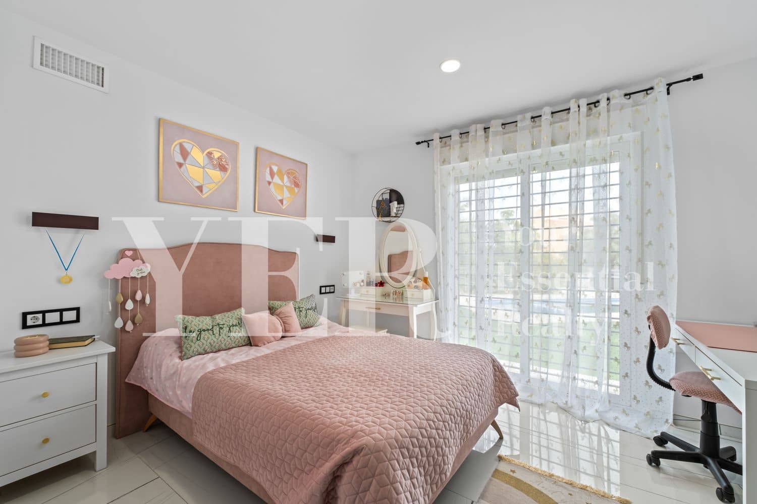 5 bedroom Villa for sale in San Juan de Alicante / Sant Joan d'Alacant with pool garage - € 1,350,000 (Ref: 9915196)