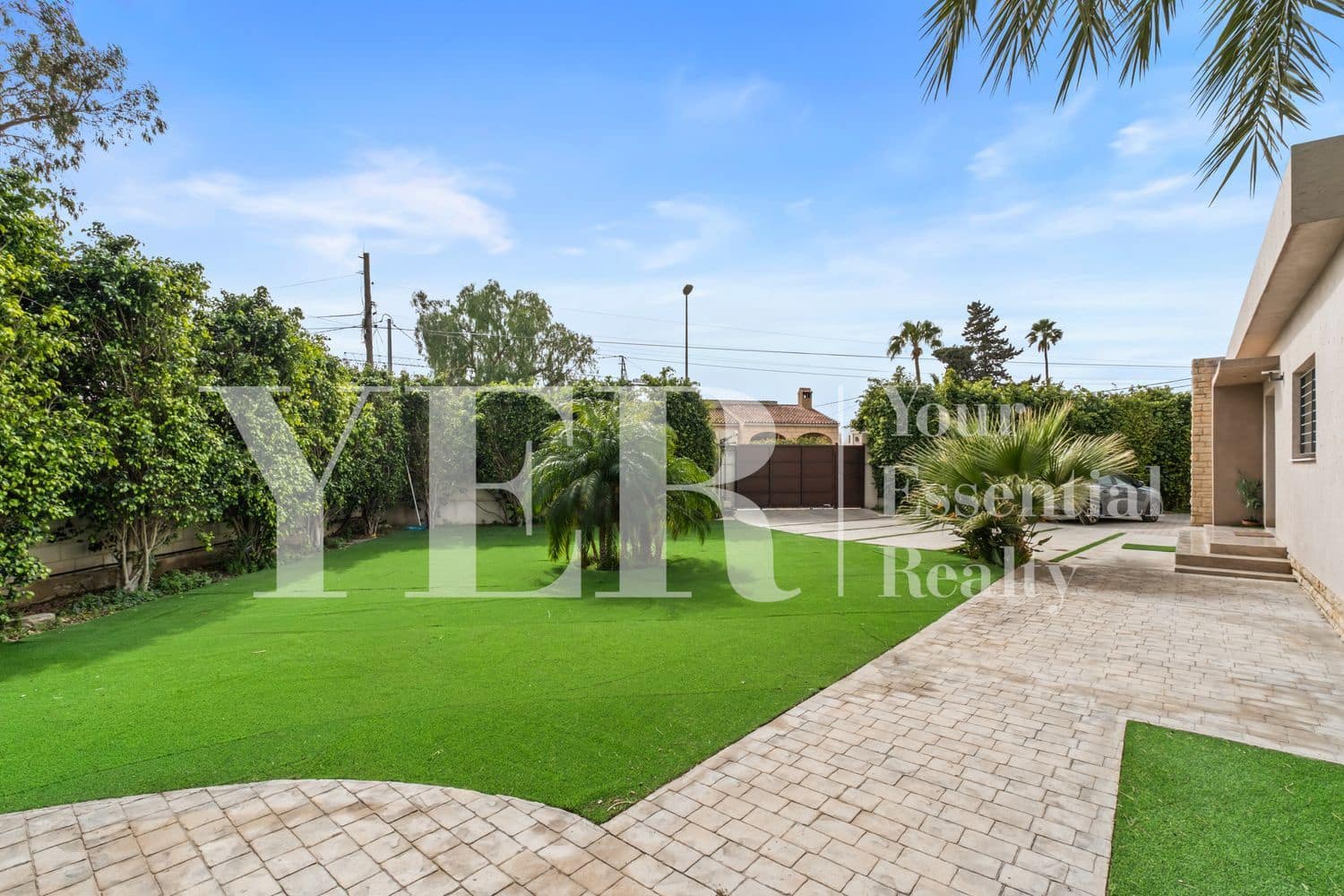 5 bedroom Villa for sale in San Juan de Alicante / Sant Joan d'Alacant with pool garage - € 1,350,000 (Ref: 9915196)