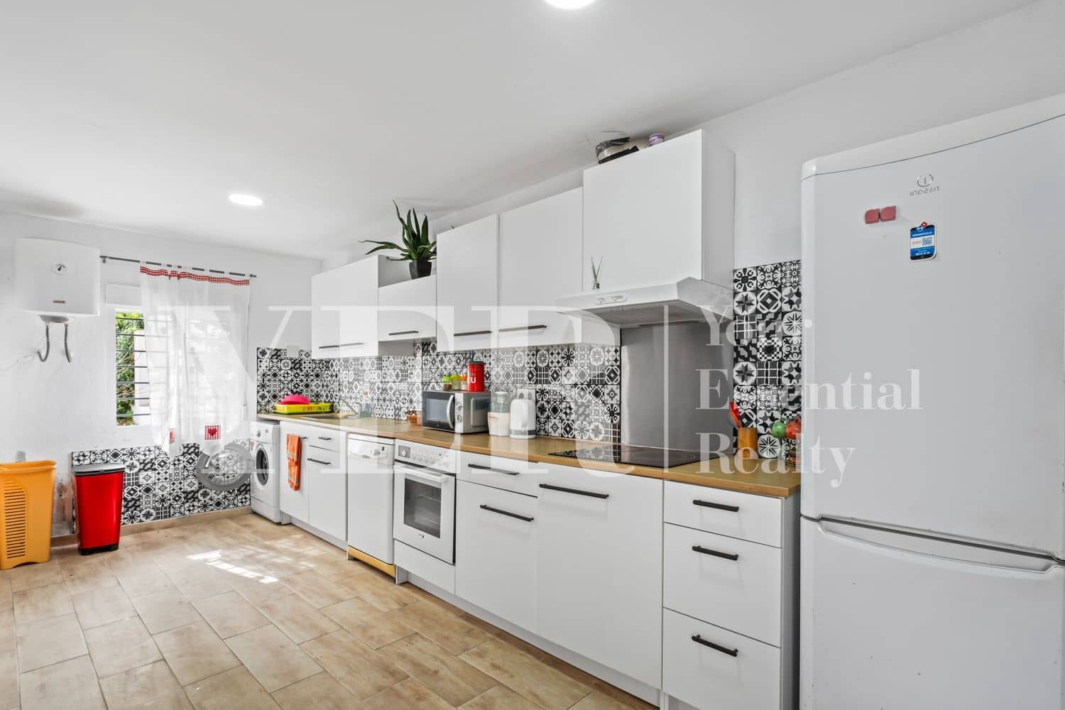 5 bedroom Villa for sale in San Juan de Alicante / Sant Joan d'Alacant with pool garage - € 1,350,000 (Ref: 9915196)