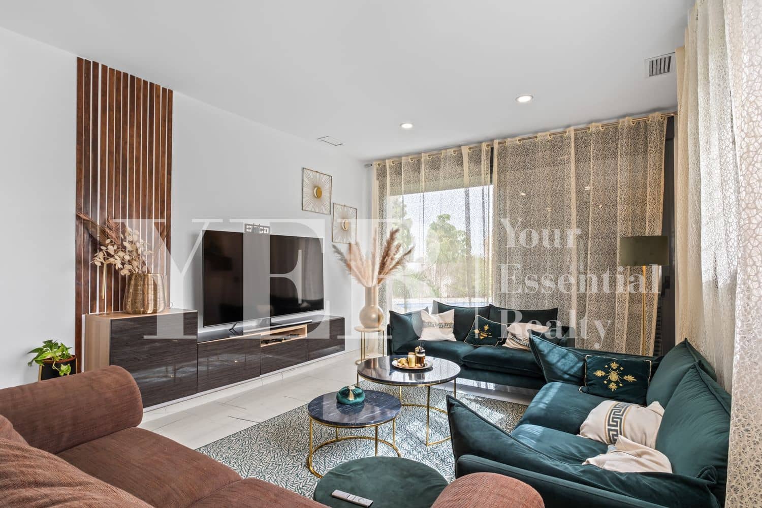 5 bedroom Villa for sale in San Juan de Alicante / Sant Joan d'Alacant with pool garage - € 1,350,000 (Ref: 9915196)
