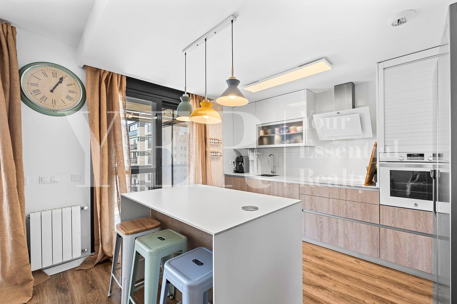 3 chambre Appartement à vendre à Alicante ville avec piscine garage - 565 000 € (Ref: 9956672)